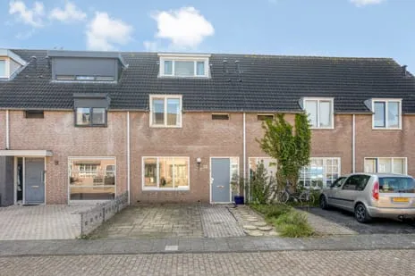 Tussenwoning te koop: Beertastraat 32, Gesworen Hoek Oost Tilburg