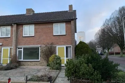 Hoekwoning te huur: Beethovenlaan 231, Holtenbroek II Zwolle
