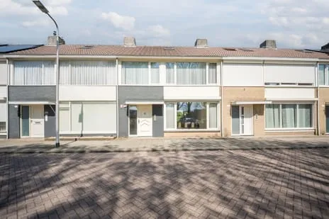 Tussenwoning te koop: Beethovenlaan 289, Heikant West Tilburg
