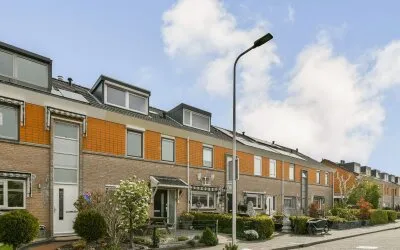 Tussenwoning te koop: Beethovenlaan 41, Componisten Voorhout