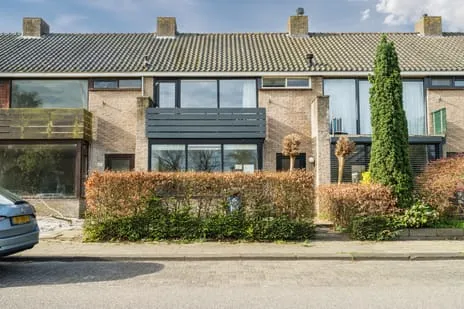 Tussenwoning te koop: Beethovenlaan 43, Paasbos-west Nijkerk