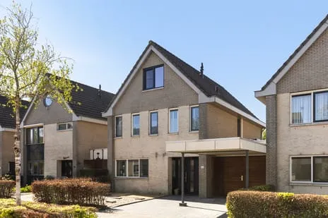 Tussenwoning te koop: Beethovenlaan 65, Nunspeet-West Nunspeet