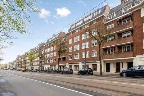 Apartment for sale: Beethovenstraat 105D, Diepenbrockbuurt Amsterdam