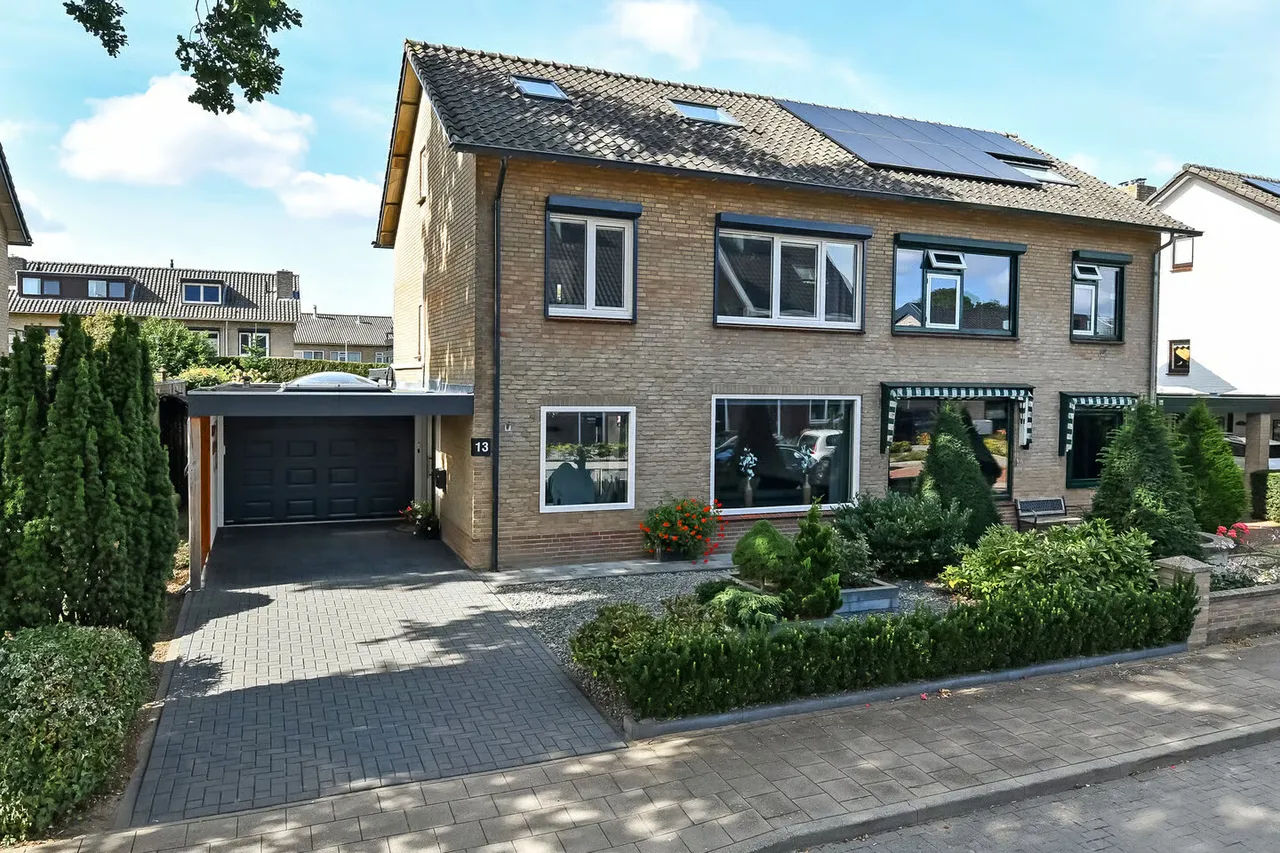 Hoekwoning te koop: Beethovenstraat 13, Elst