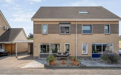Twee-onder-één-kap te koop: Beethovenstraat 73, Dedemsvaart-Zuidoost Dedemsvaart