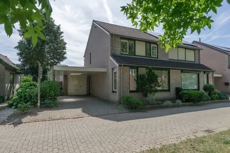 Corner house for sale: Begijnenkamp 16, de Zuiling Elst (Ge)