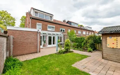 Hoekwoning te koop: Begoniastraat 12, Burgemeesterswijk Tiel