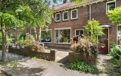 Tussenwoning te koop: Begoniastraat 34, Nieuw-Assendorp Zwolle