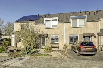 Tussenwoning te koop: Beiersgulden 23, De Munten Dronten