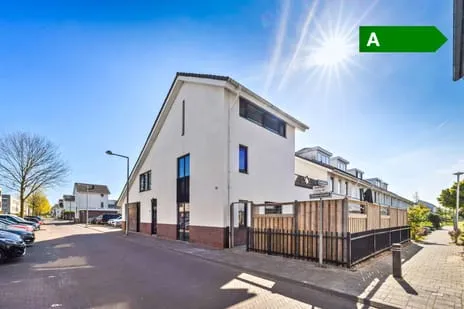 Hoekwoning te koop: Bekerstraat 12, De Velden Haag