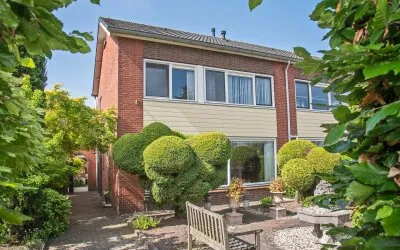 Twee-onder-één-kap te koop: Bekkampstraat 12, Hengevelde Hengevelde