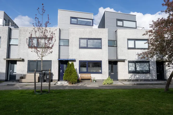 Tussenwoning te koop: Belcampohof 5, Literatuurwijk Midden-oost Almere