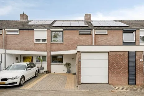 Tussenwoning te koop: Belkensborg 14, De Heeg Maastricht