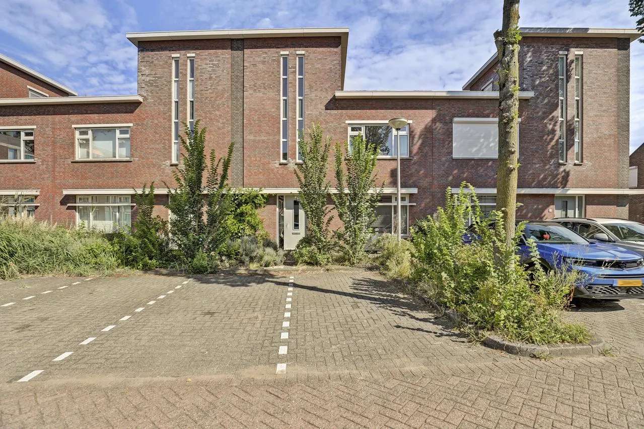 Tussenwoning te koop: Bellamystraat 5, Gouda