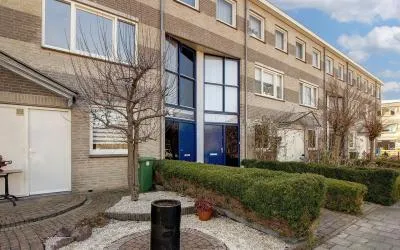 Tussenwoning te huur: Belle van Zuylenlaan 95, Albert's Hoeve Castricum