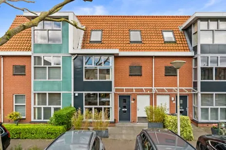 Tussenwoning te koop: Bellefleur 37, Den Hoorn Den Hoorn (Zh)