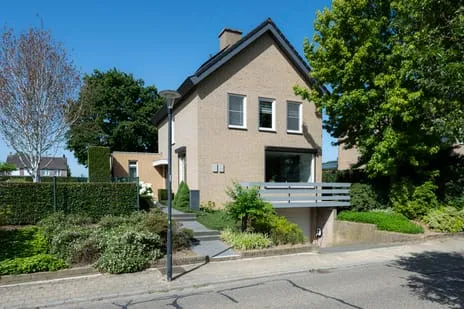 Detached house for sale: Bellenkampweg 21, Oirsbeek Oirsbeek