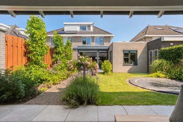 Tussenwoning te koop: Bellinckhof 16, Raalte