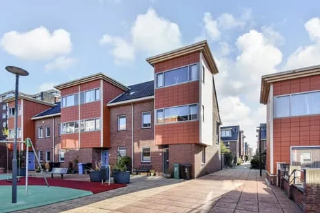 Hoekwoning te koop: Bellinistraatje 10, Nieuw Essesteijn / Zijdezigt Voorburg