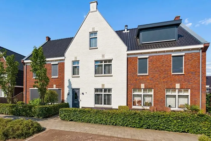 Tussenwoning te koop: Beltmolen 87, Verspreide huizen Zuiderzeeland Nunspeet Nunspeet
