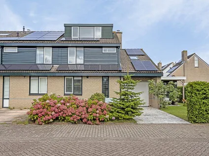 Hoekwoning te koop: Beltmolen 93, Molenbuurt Capelle Aan Den Ijssel