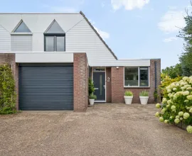 Hoekwoning te koop: Ben Goerionsingel 2, Ede