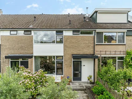 Tussenwoning te koop: Ben Viegersstraat 28, Nunspeet-Oost Nunspeet