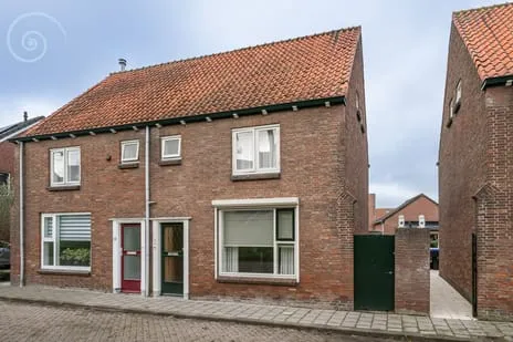 Twee-onder-één-kap te koop: Beneden Molendijk 18, Ooltgensplaat woonkern Ooltgensplaat