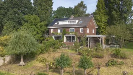 Twee-onder-één-kap te koop: Benedendorpsweg 24, Oosterbeek