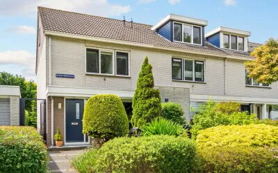 Vrijstaande woning te koop: Benedictijnenstraat 2, Centrum Assendelft