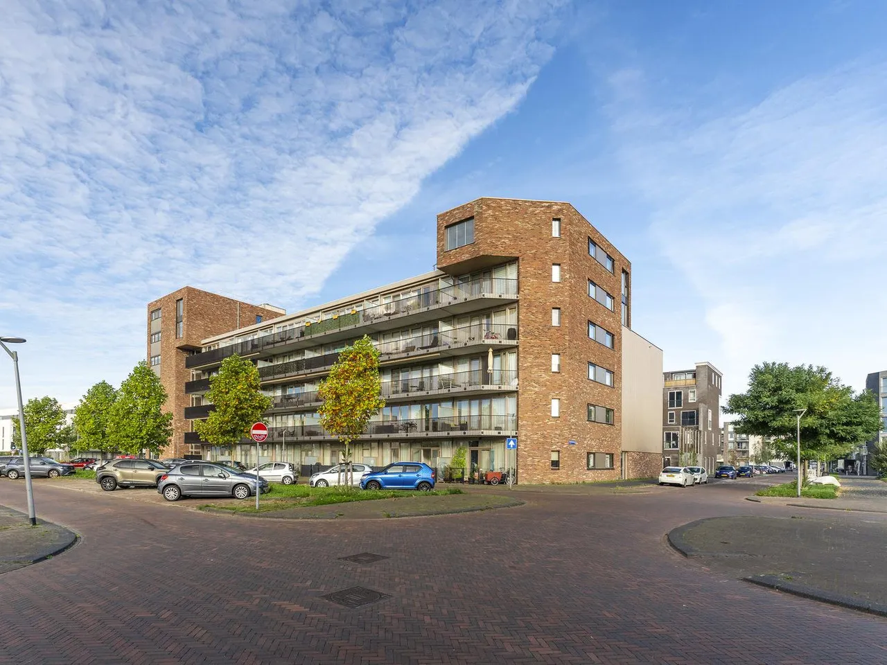 Appartement te koop: Beneluxlaan 714, Almere