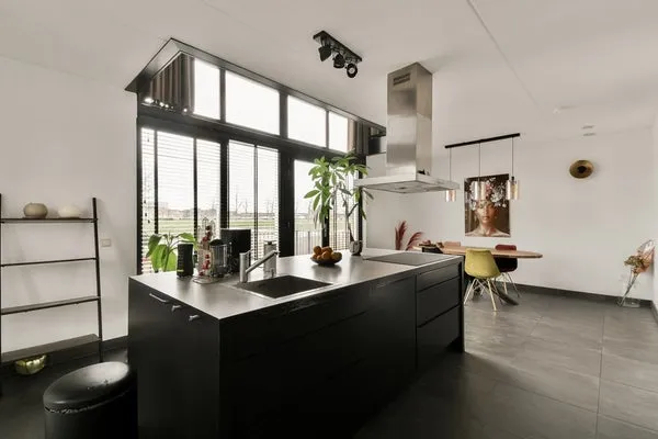 Woning te huur: Beneluxlaan, Europakwartier W.-Noord Almere