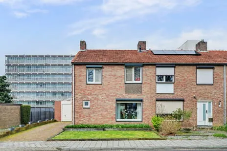 Hoekwoning te koop: Beneluxstraat 58, Schaesberg Centrum Landgraaf