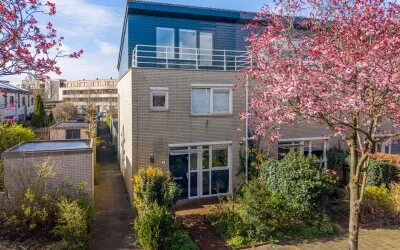 Hoekwoning te koop: Benjamin Merkelbachstraat 6, De Morsebel Oegstgeest
