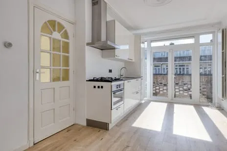 Appartement te koop: Bennekomstraat 27, 'S-Gravenhage