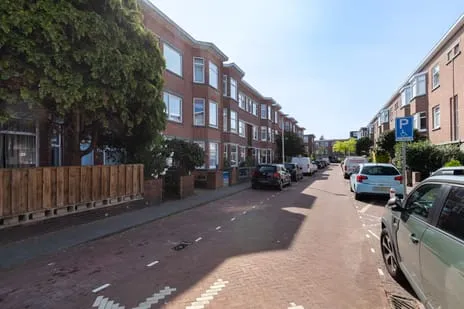 Appartement te koop: Bennekomstraat 68, Oostbroek-Noord 'S-Gravenhage