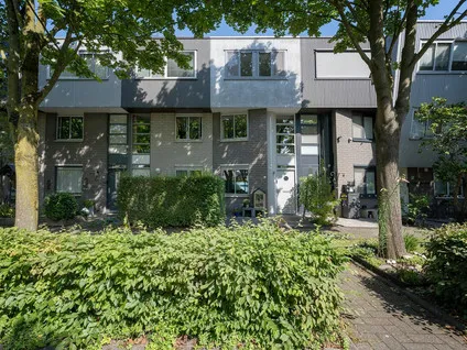 Terraced house for sale: Benny Goodmanstraat 6, Muziekwijk N.-Zuidoost Almere