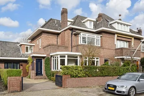Tussenwoning te koop: Benoordenhoutseweg 245, Uilennest 'S-Gravenhage