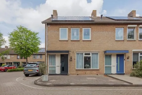 Hoekwoning te koop: Benraatshoef 134, Hooipolder en De Hoeven Raamsdonksveer