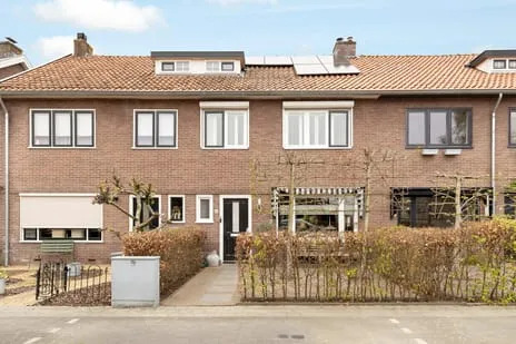 Tussenwoning te koop: Bentinckstraat 18, Bruins Slotlaan/Campenbuurt Nijkerk