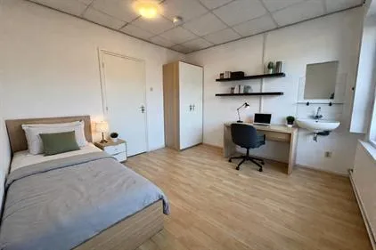 Kamer te huur: Benzenraderweg, Heerlen