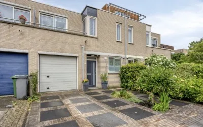 Tussenwoning te koop: Beppie Nooijstraat 19, Klapwijk Pijnacker