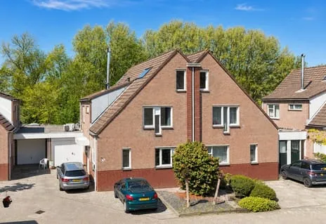 Tussenwoning te koop: Beppy Nooijstraat 51, Schenkwijk Leiden