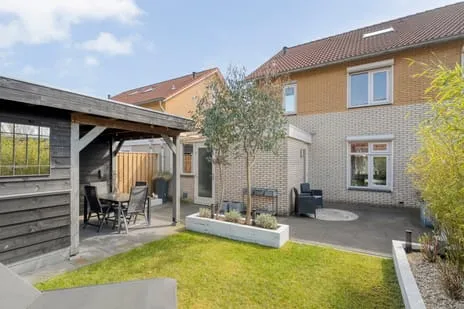 Tussenwoning te koop: Berend Slingenbergstraat 42, Ossehaar Coevorden
