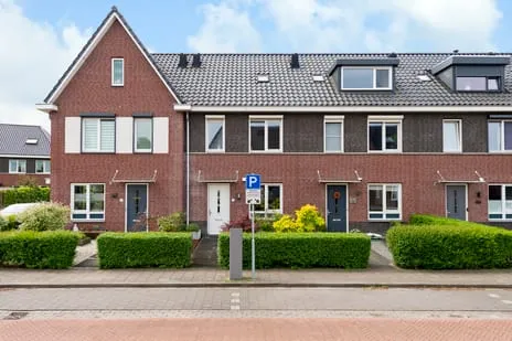 Tussenwoning te koop: Berenklauw 90, Breekenhof Driel