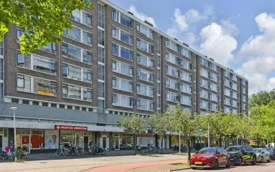 Apartment for sale: Beresteinlaan 373, Zijden, Steden en Zichten 'S-Gravenhage