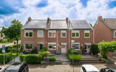 Tussenwoning te koop: Bereveld 2, Hilverbeek en omgeving Zwijndrecht