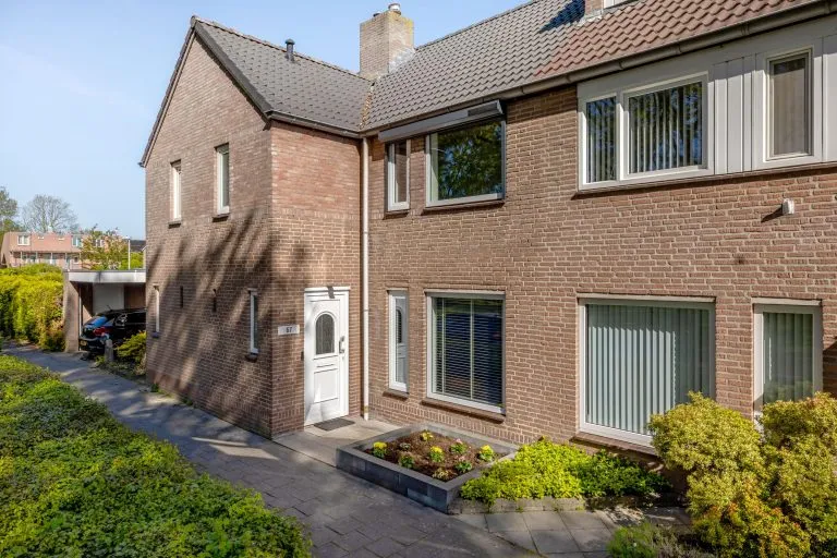 Tussenwoning te koop: Berg 57, Veldhoven