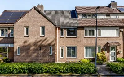 Tussenwoning te koop: Berg 57, Heikant-West Veldhoven