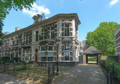 Hoekwoning te huur: Berg en Dalseweg 7, Hunnerberg Nijmegen
